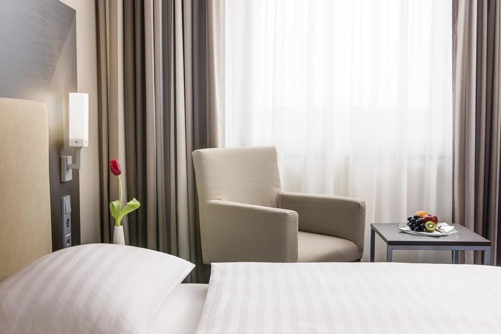 Intercityhotel Дармштадт Екстер'єр фото