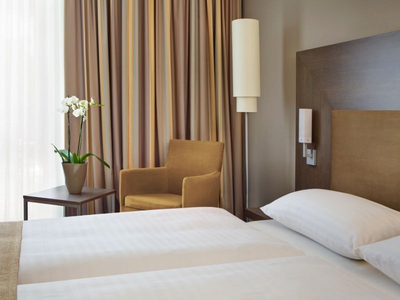 Intercityhotel Дармштадт Екстер'єр фото